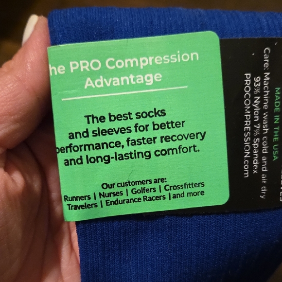 Pro Compression Women's Compression Sleeves - Picture 4 of 4